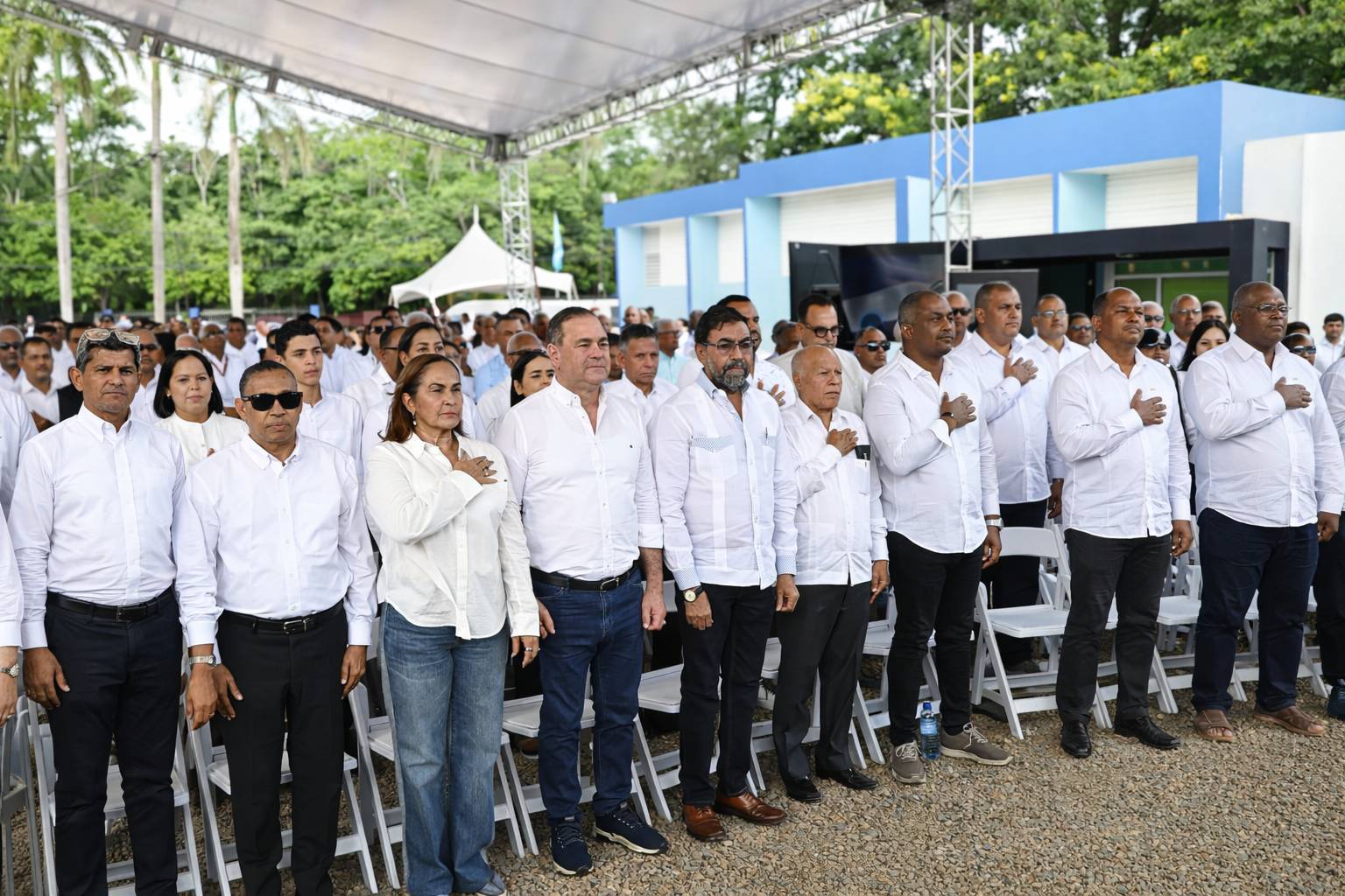 Agricultura fortalece el mantenimiento de los sistemas de riego con la entrega de 71 equipos valorados en RD$287 millones