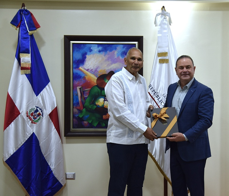 Agricultura e IICA acuerdan crear Hub Regional de Agronegocios con sede en República Dominicana