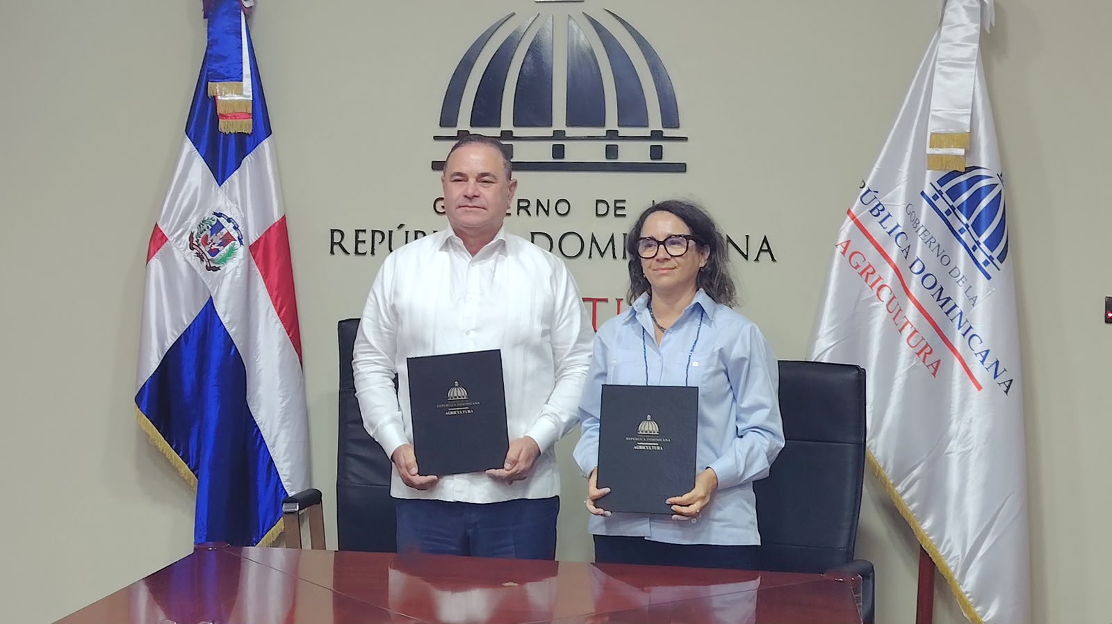 Agricultura e IICA fortalecen cooperación para impulsar la mecanización y modernización del sector agropecuario
